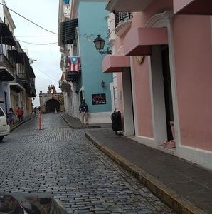 Meet your Posher, Fernando